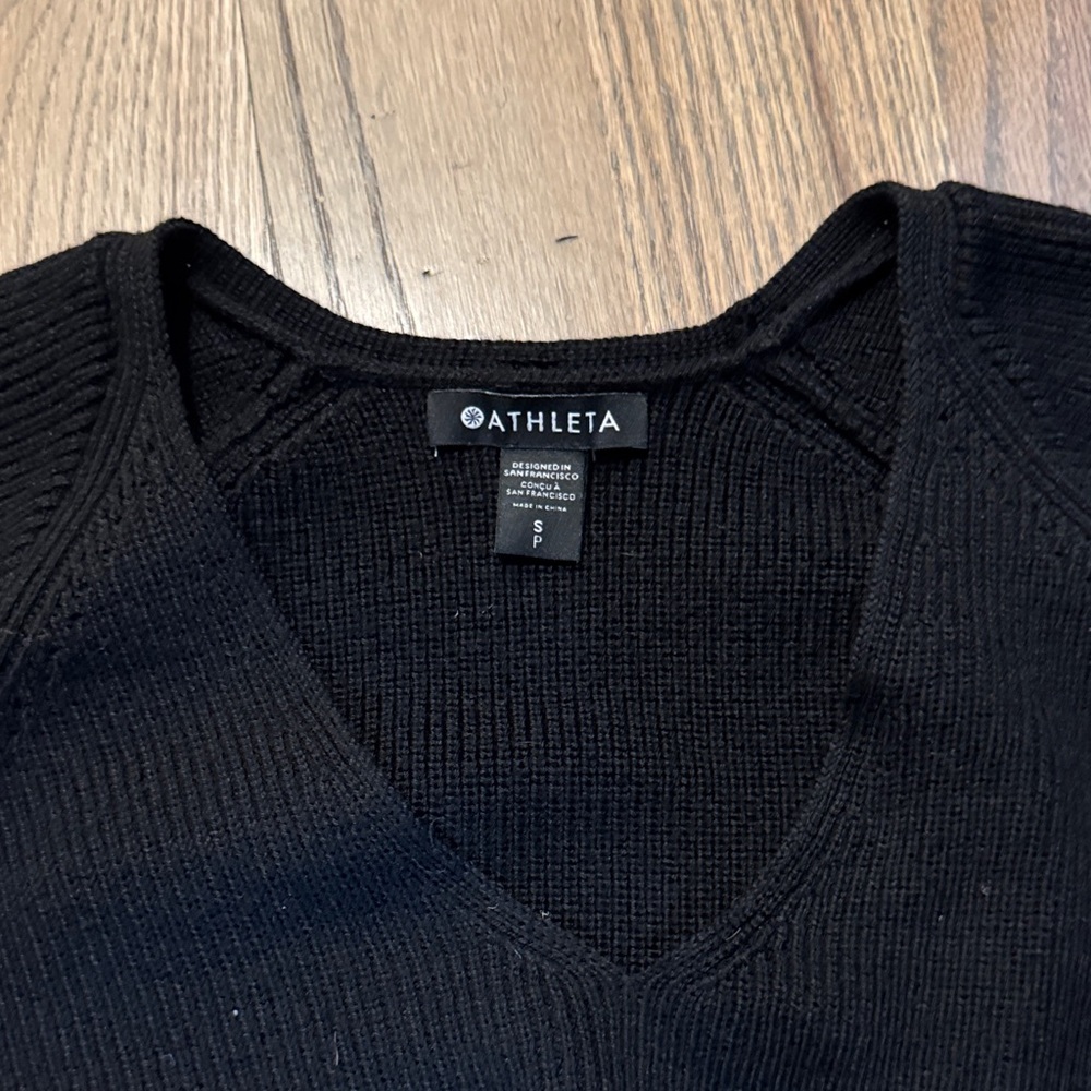 Athleta Black V-Neck Sweater - Picture 2 of 3